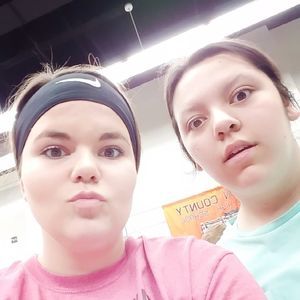 Meet your Posher, Allyson